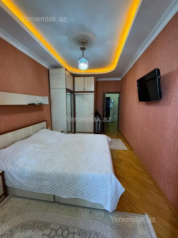 Satılır 2 otaqlı yeni tikili 65 m²