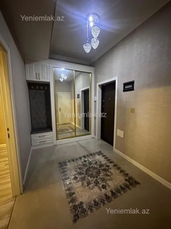 Satılır 2 otaqlı yeni tikili 72 m²