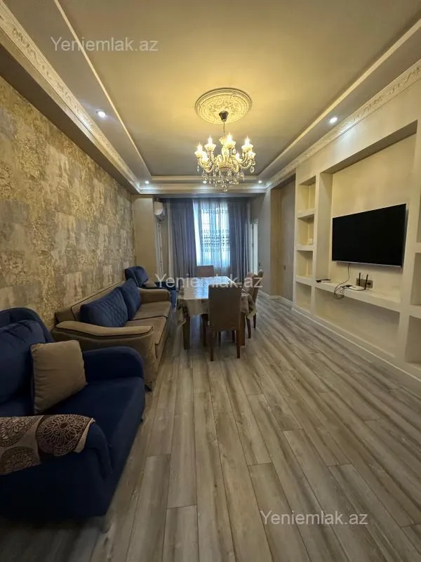 Satılır 2 otaqlı yeni tikili 72 m²