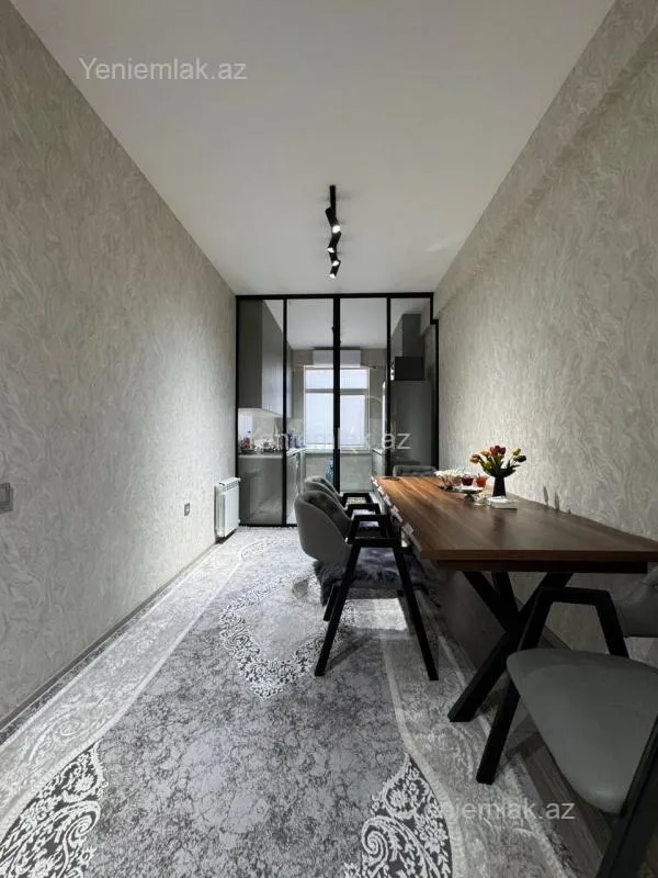 Satılır 3 otaqlı yeni tikili 76 m²