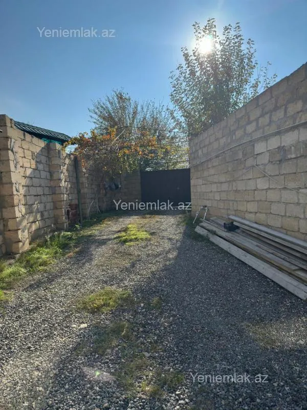 Satılır 6 otaqlı həyət evi 170 m²