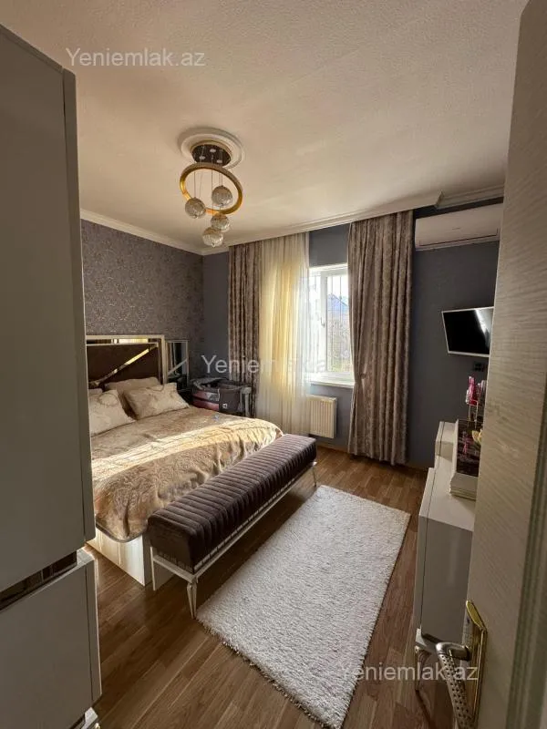 Satılır 6 otaqlı həyət evi 170 m²