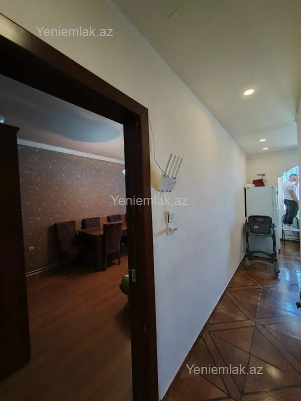 Satılır 3 otaqlı köhnə tikili 80 m²