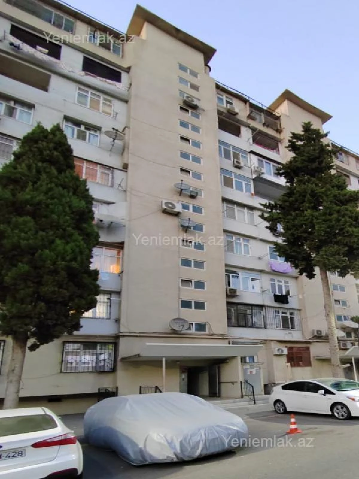 Satılır 3 otaqlı köhnə tikili 80 m²