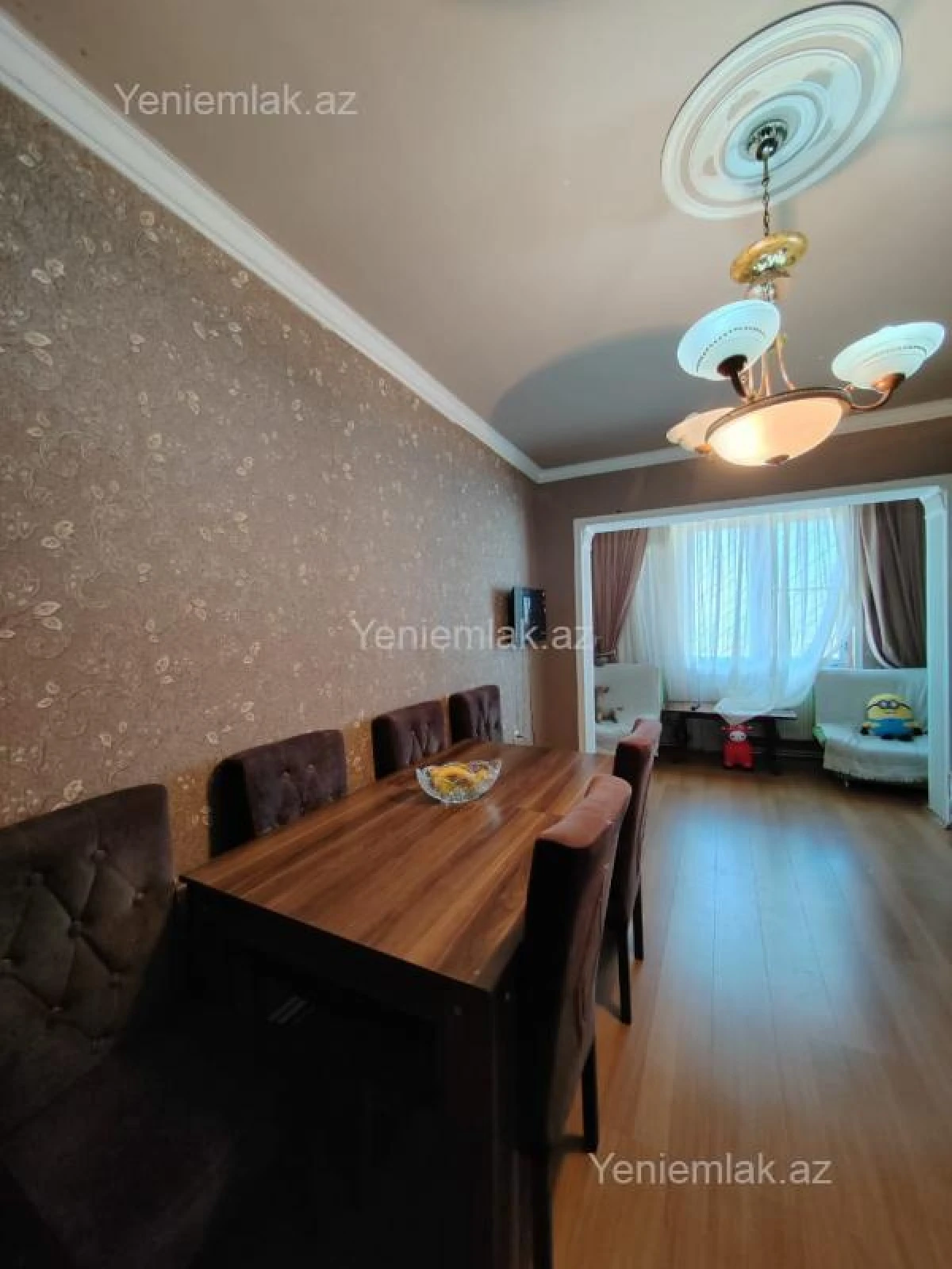 Satılır 3 otaqlı köhnə tikili 80 m²