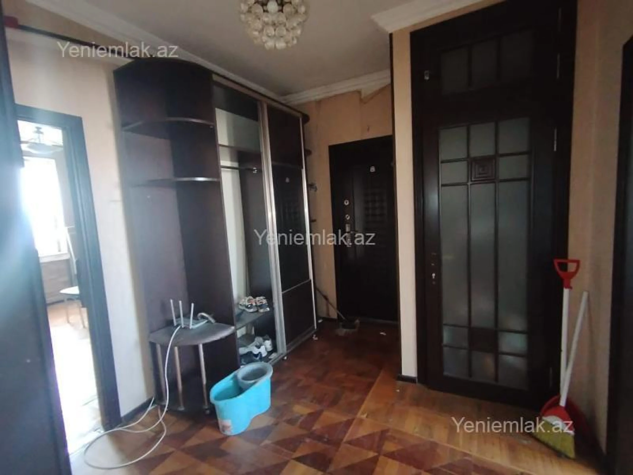 Satılır 3 otaqlı köhnə tikili 75 m²