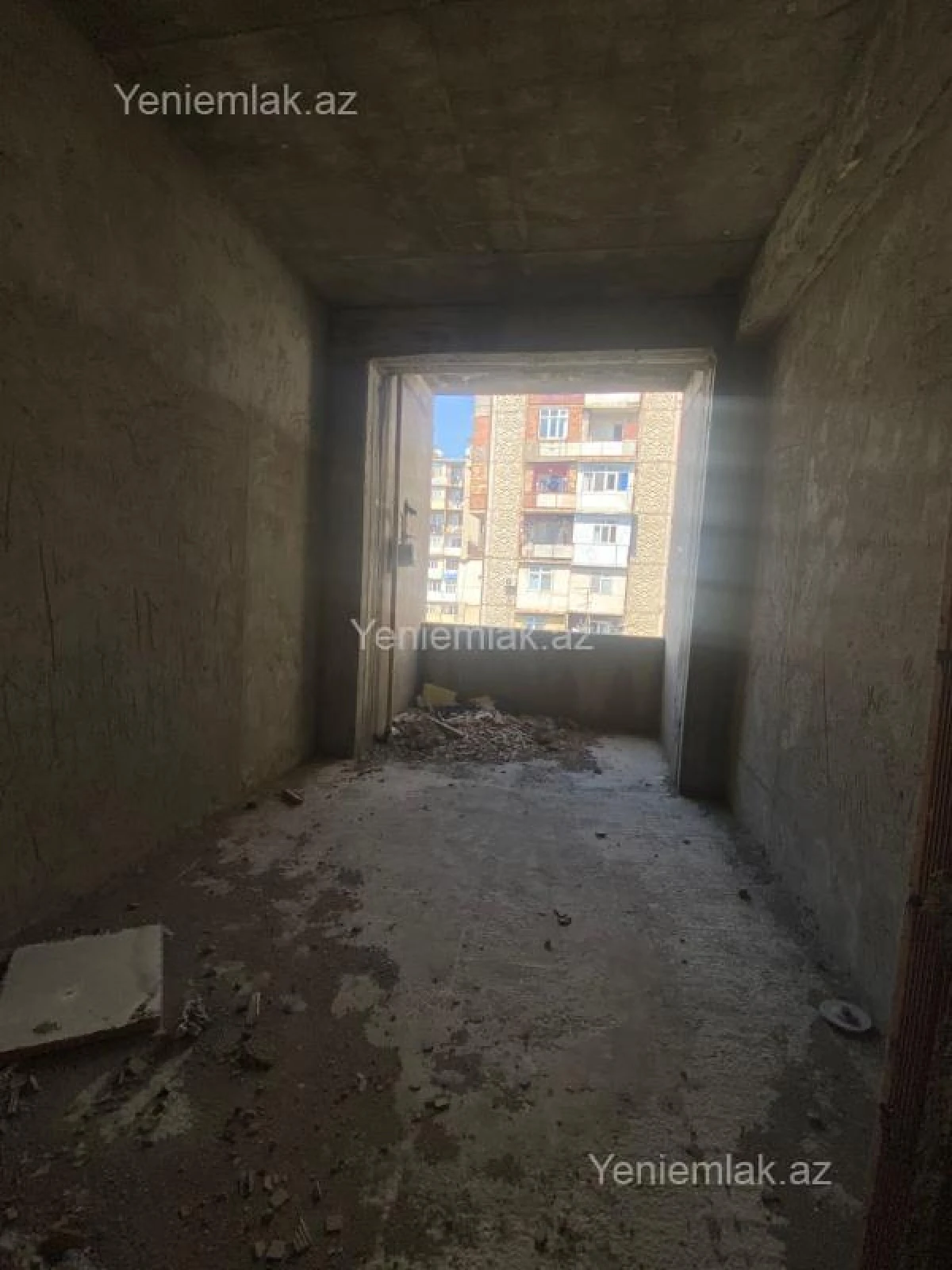 Satılır 3 otaqlı yeni tikili 120 m²