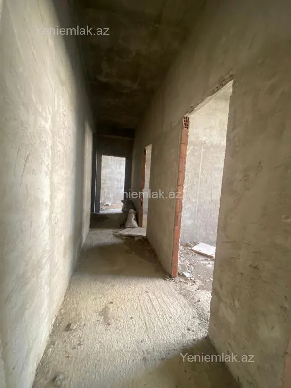 Satılır 3 otaqlı yeni tikili 120 m²