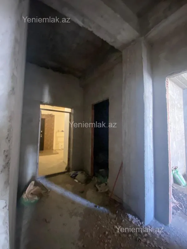 Satılır 3 otaqlı yeni tikili 120 m²