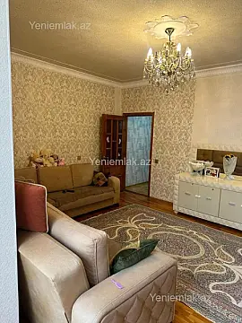 Satılır 2 otaqlı köhnə tikili 65 m²