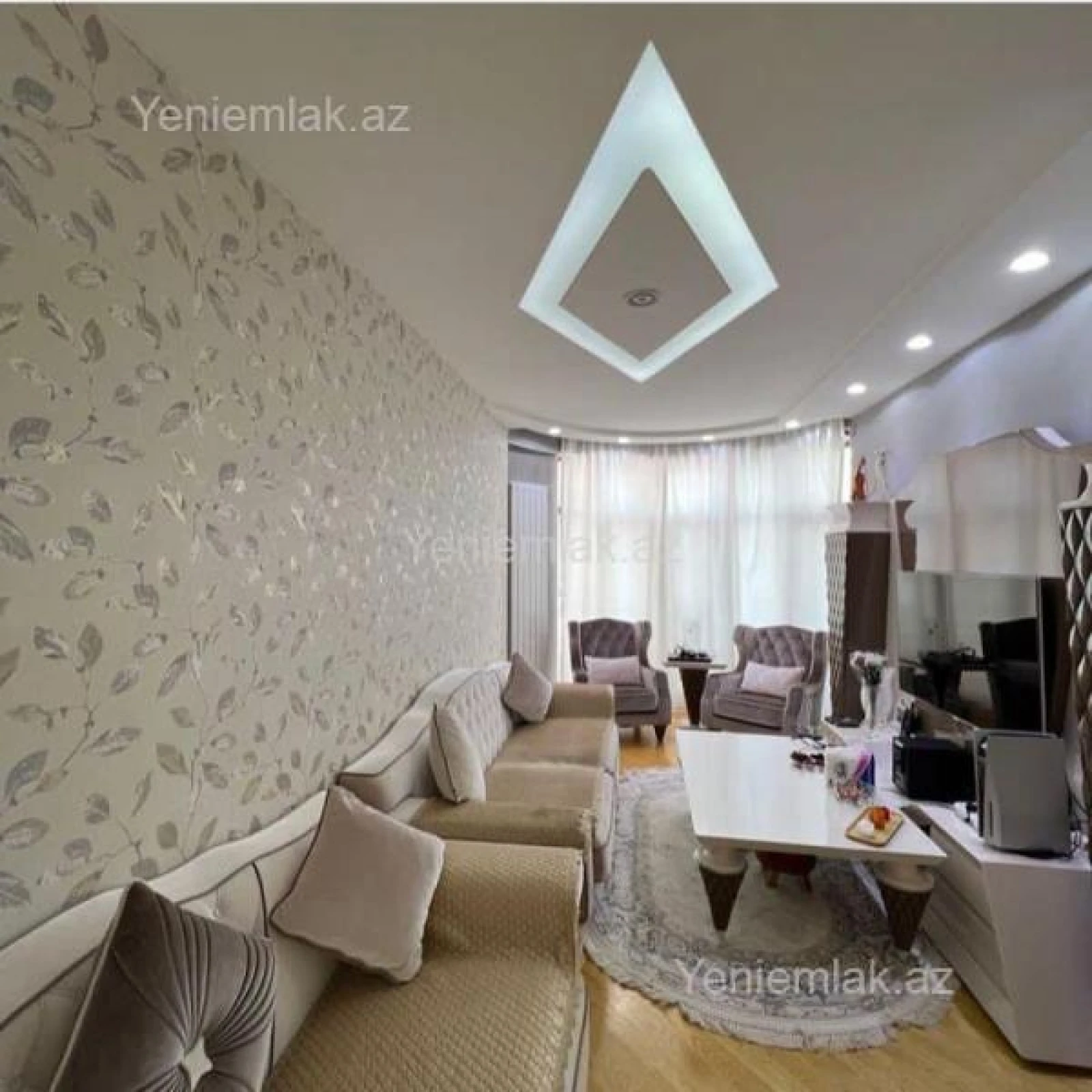 Satılır 5 otaqlı yeni tikili 226 m²