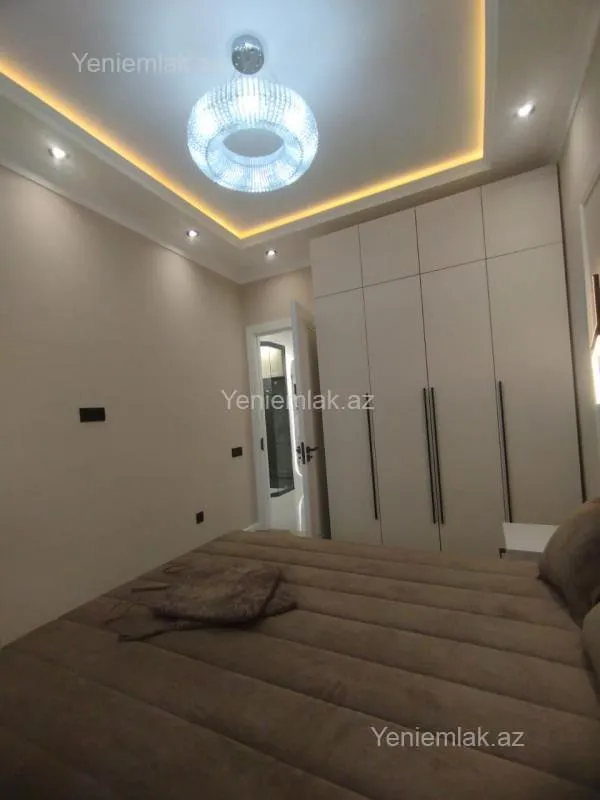 Satılır 2 otaqlı yeni tikili 50 m²