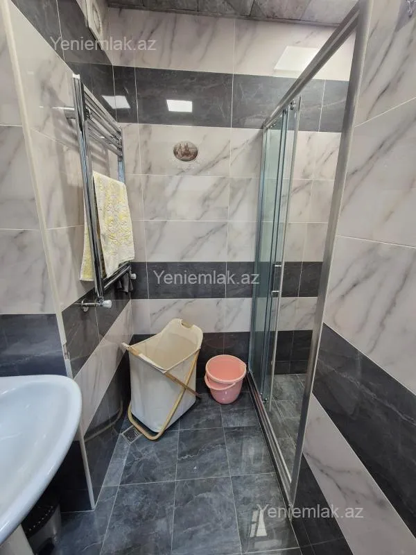 Satılır 3 otaqlı yeni tikili 86 m²