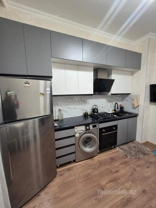 Satılır 3 otaqlı yeni tikili 86 m²