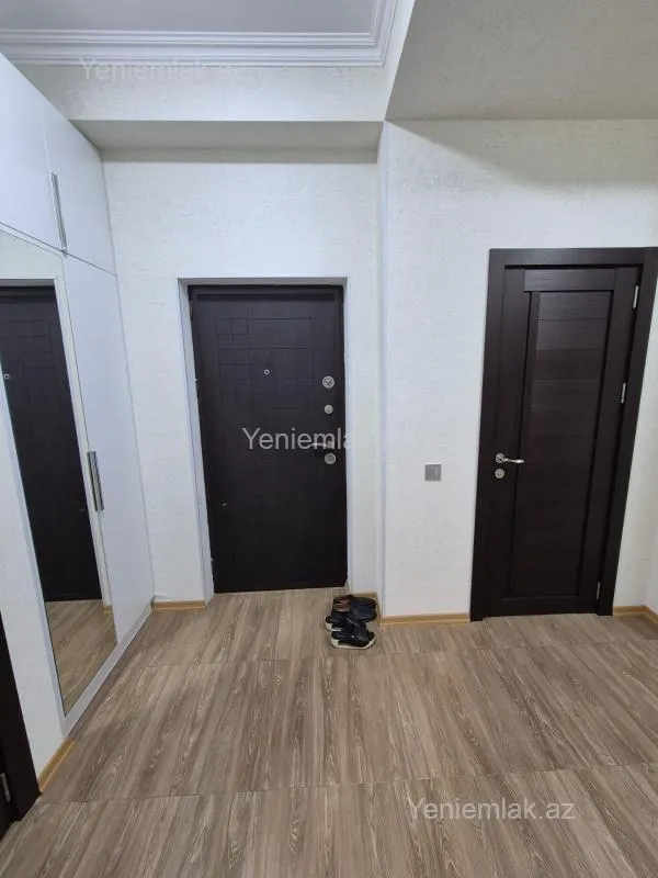 Satılır 3 otaqlı yeni tikili 86 m²
