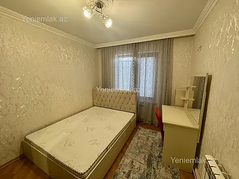 Satılır 2 otaqlı köhnə tikili 60 m²
