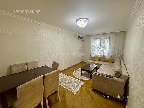 Satılır 2 otaqlı köhnə tikili 60 m²