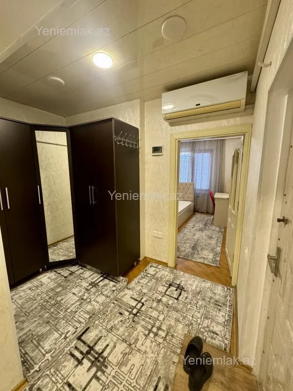 Satılır 2 otaqlı köhnə tikili 60 m²