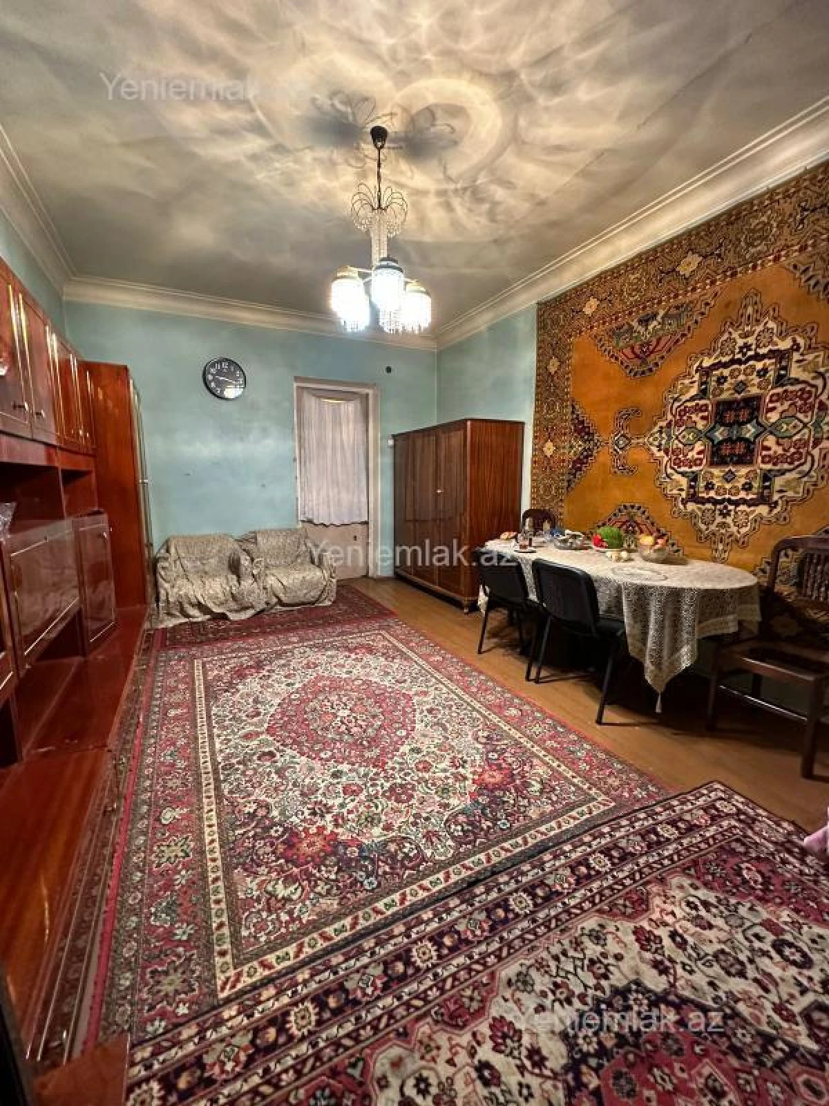 Satılır 2 otaqlı köhnə tikili 60 m²
