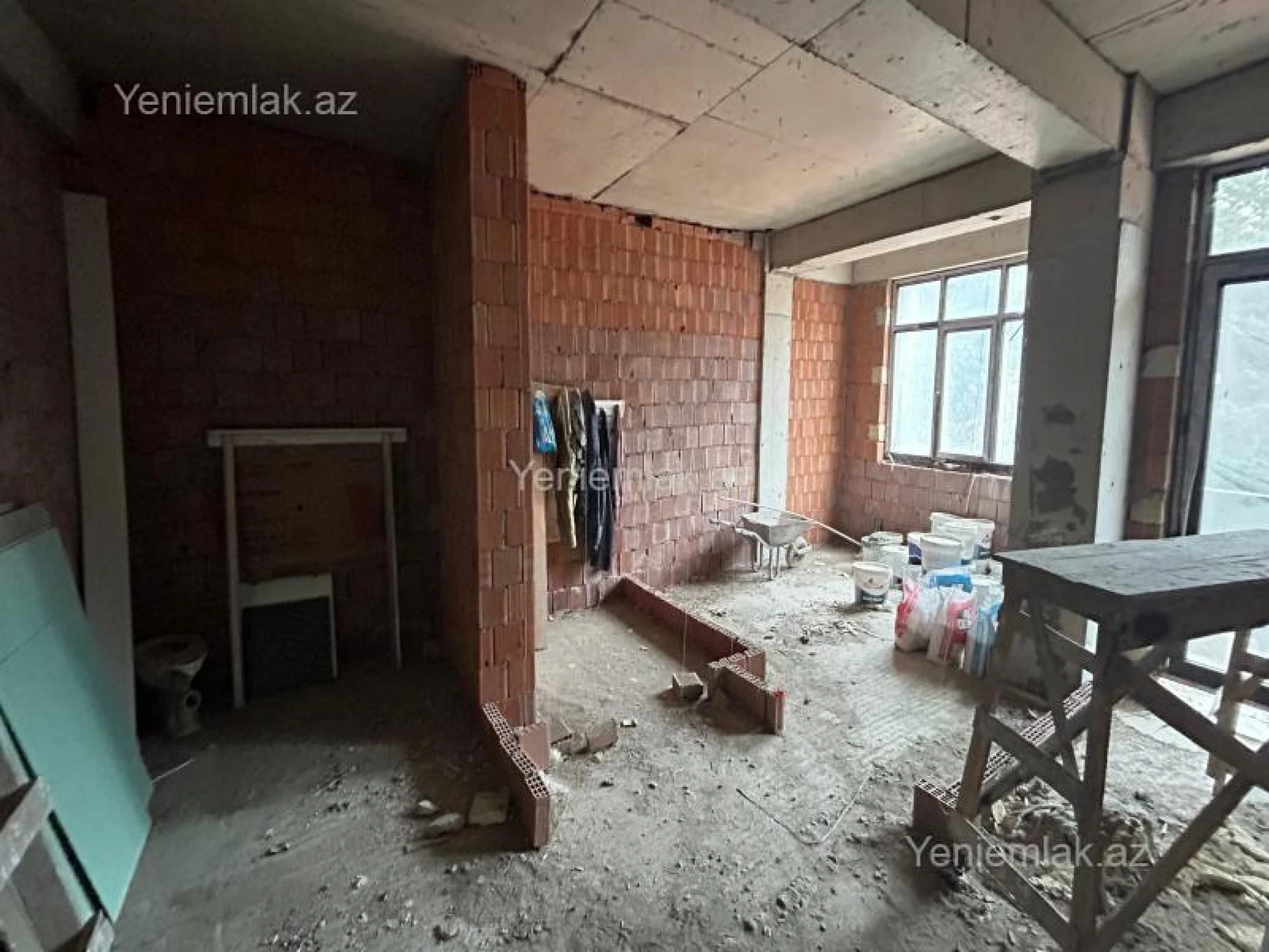 Satılır 2 otaqlı yeni tikili 85.5 m²