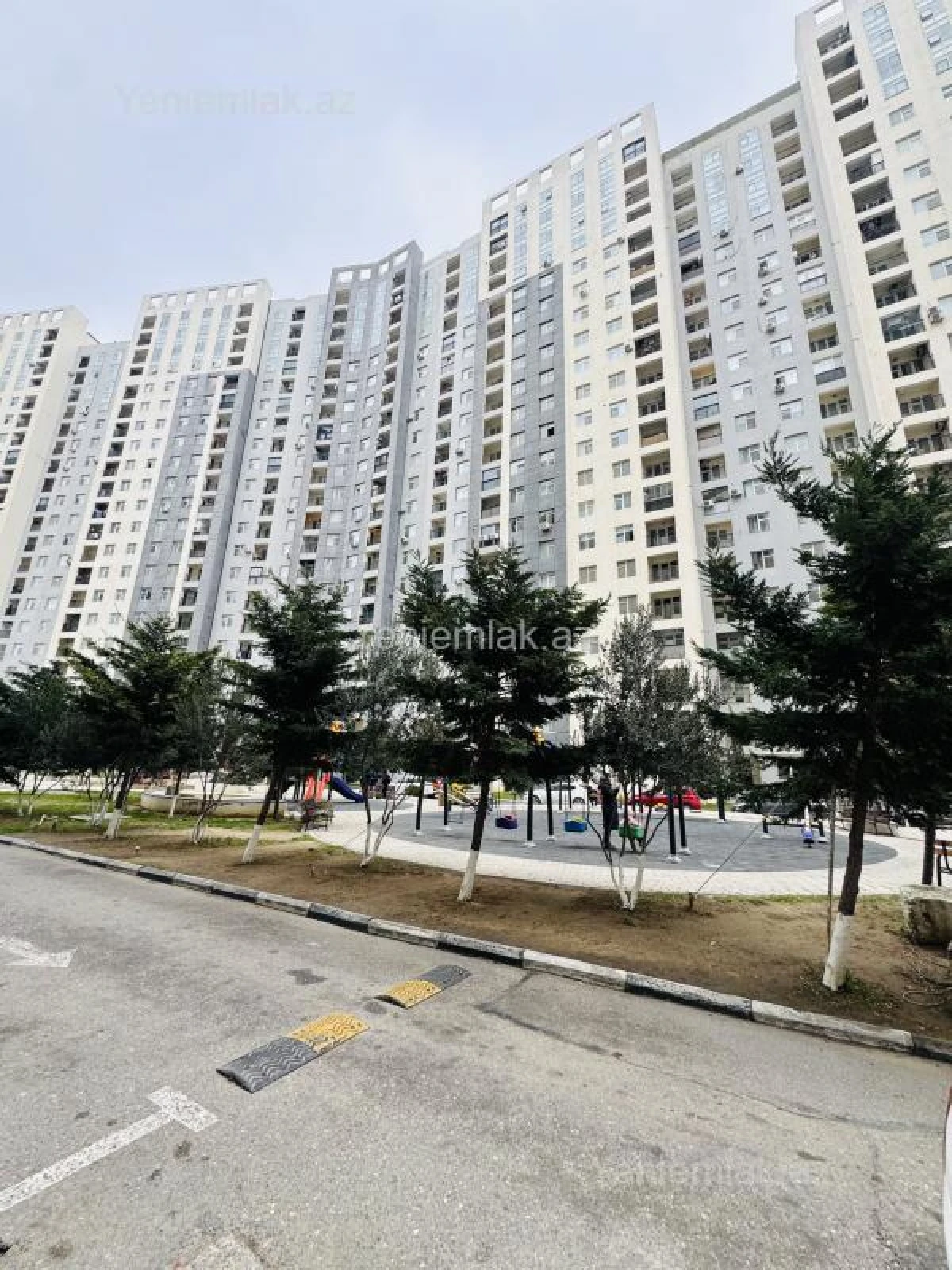 Satılır 3 otaqlı yeni tikili 75 m²