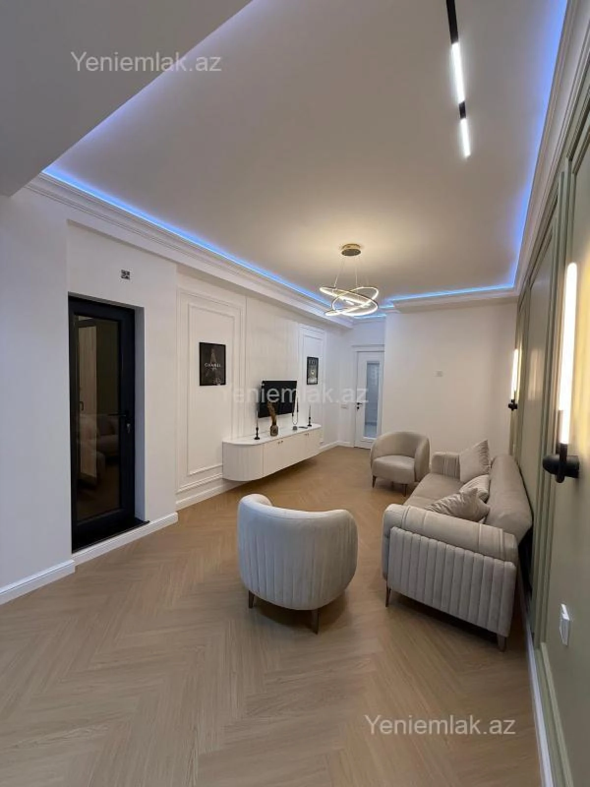 Satılır 2 otaqlı yeni tikili 68 m²