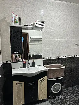 Satılır 3 otaqlı yeni tikili 105 m²