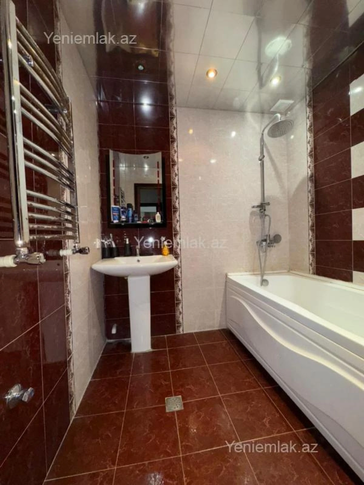 Satılır 2 otaqlı yeni tikili 86 m²