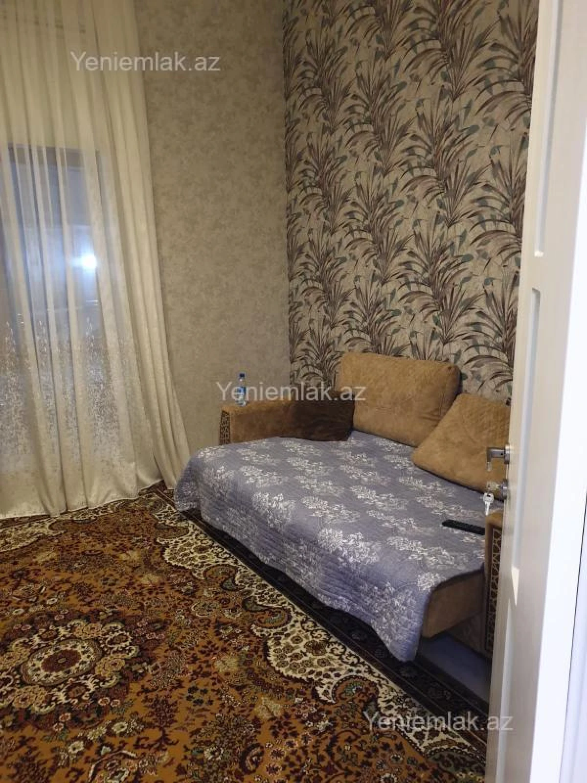 Satılır 8 otaqlı həyət evi 500 m²