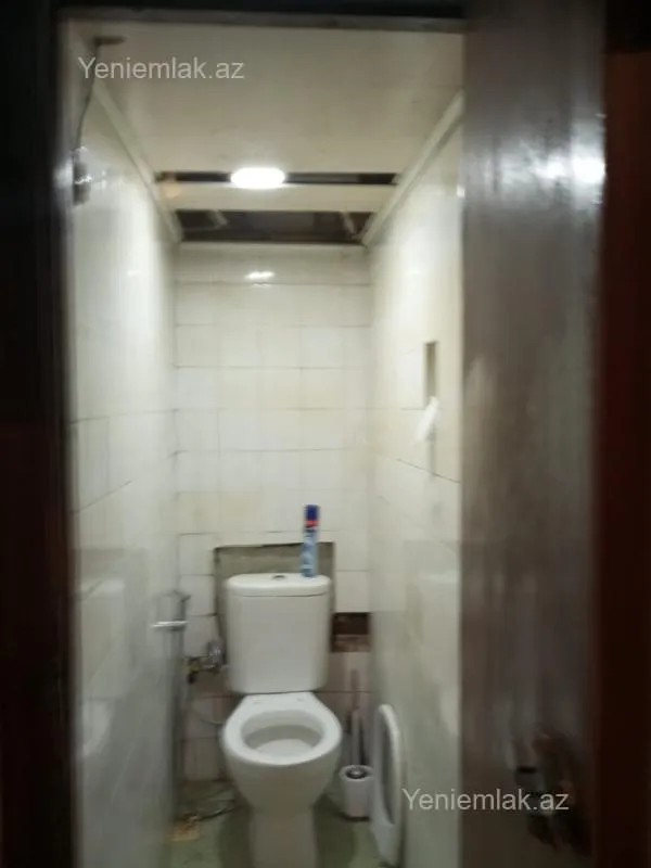 Satılır 3 otaqlı köhnə tikili 75 m²