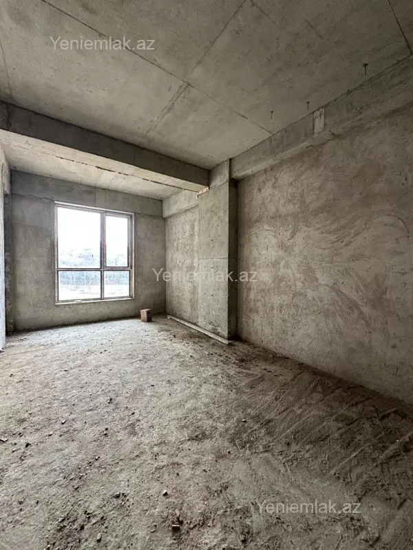 Satılır 4 otaqlı yeni tikili 120 m²