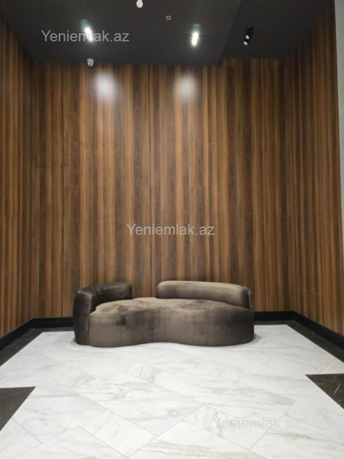 Satılır 4 otaqlı yeni tikili 194 m²