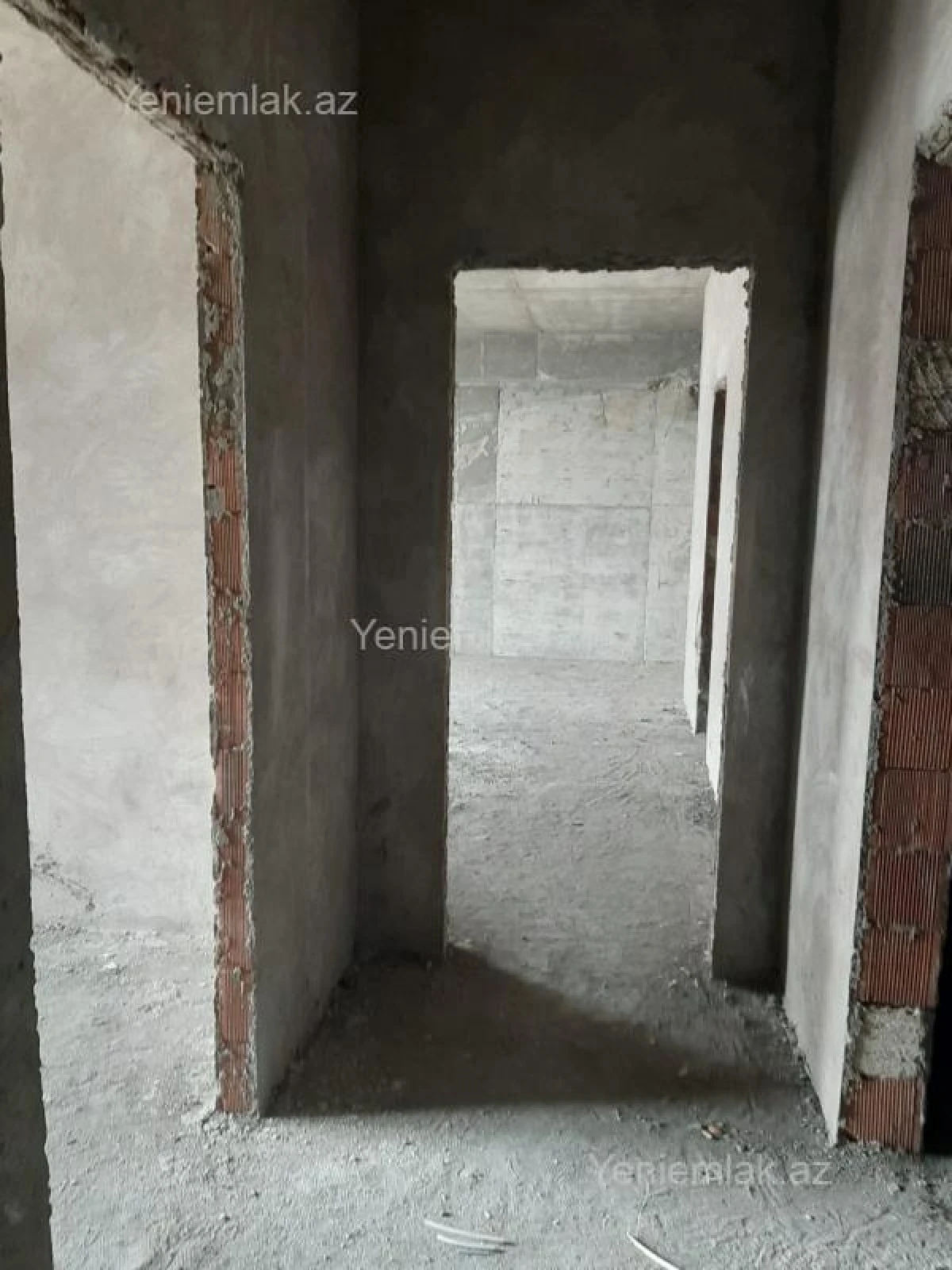 Satılır 4 otaqlı yeni tikili 182 m²