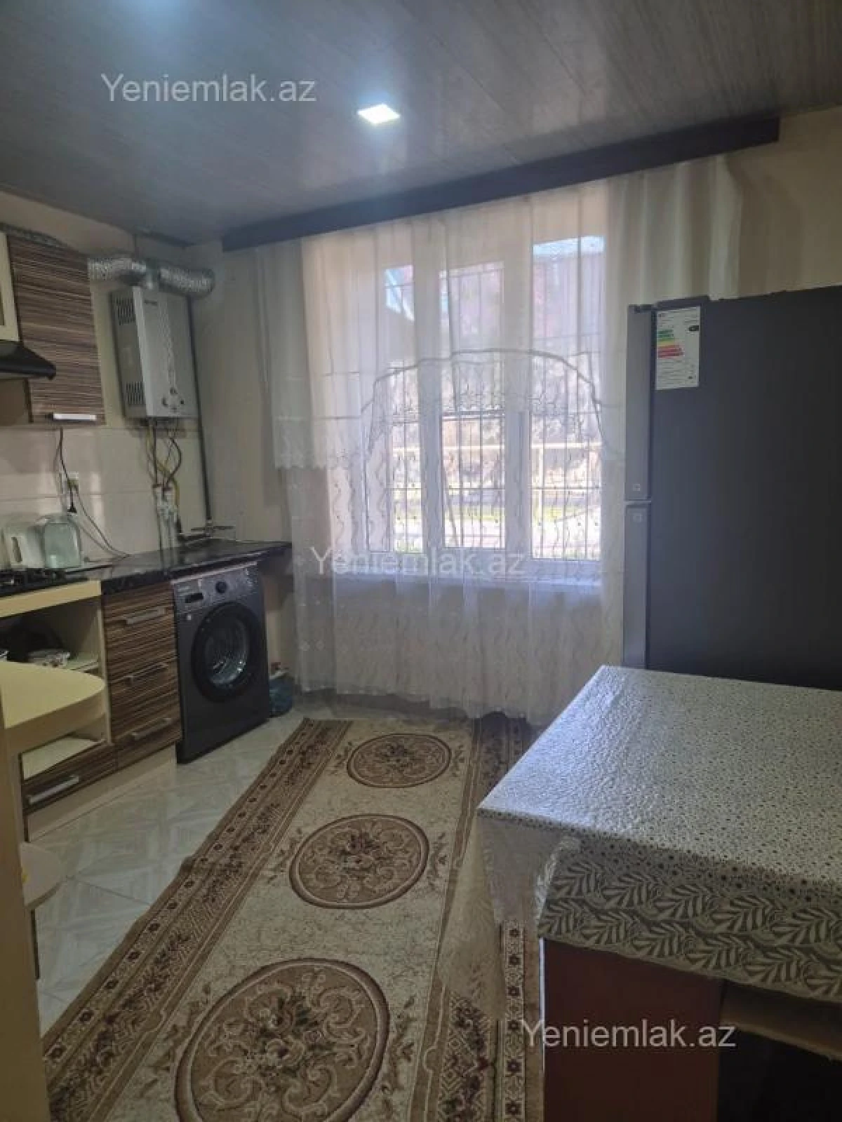 Satılır 2 otaqlı köhnə tikili 50 m²
