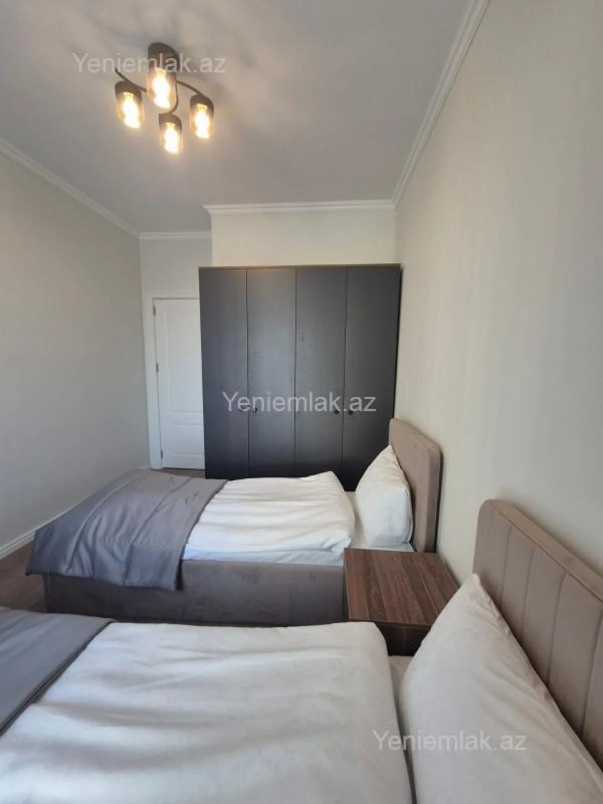 Satılır 3 otaqlı yeni tikili 50 m²