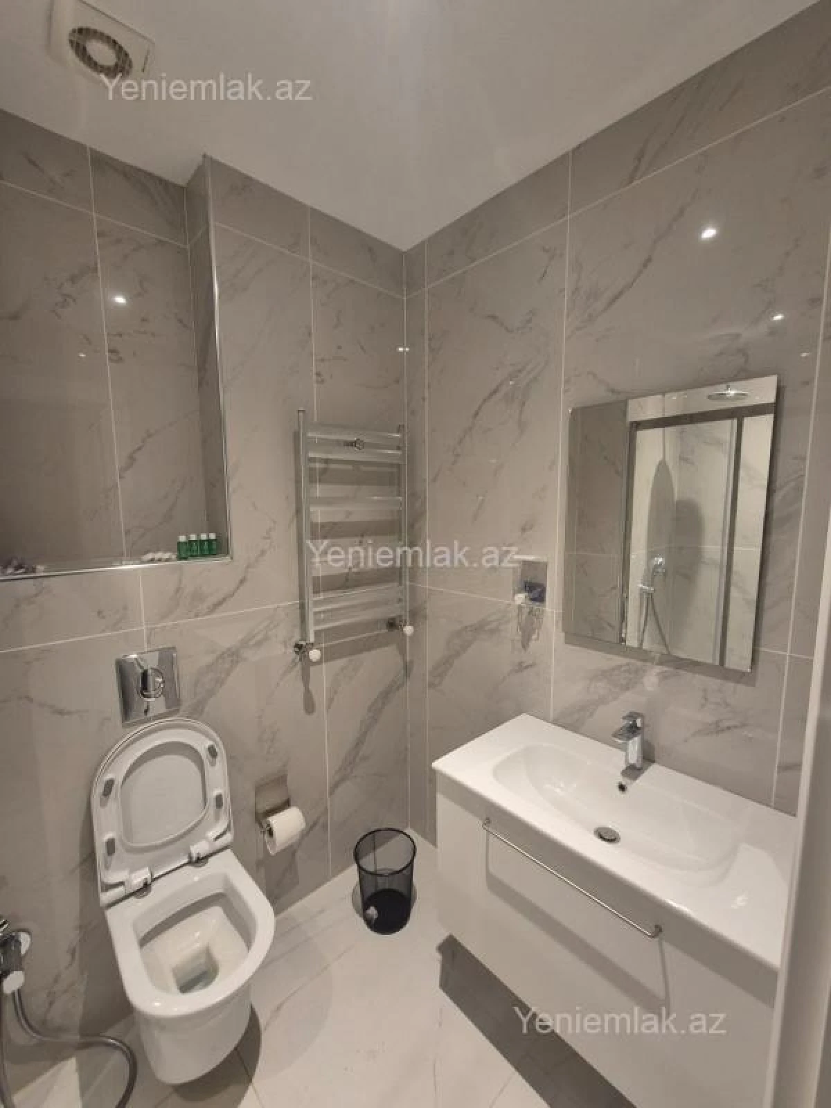 Satılır 3 otaqlı yeni tikili 50 m²