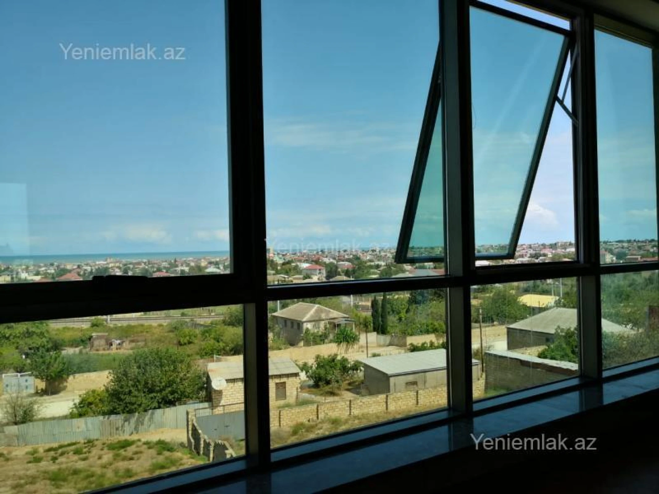 Satılır 4 otaqlı həyət evi 220 m²