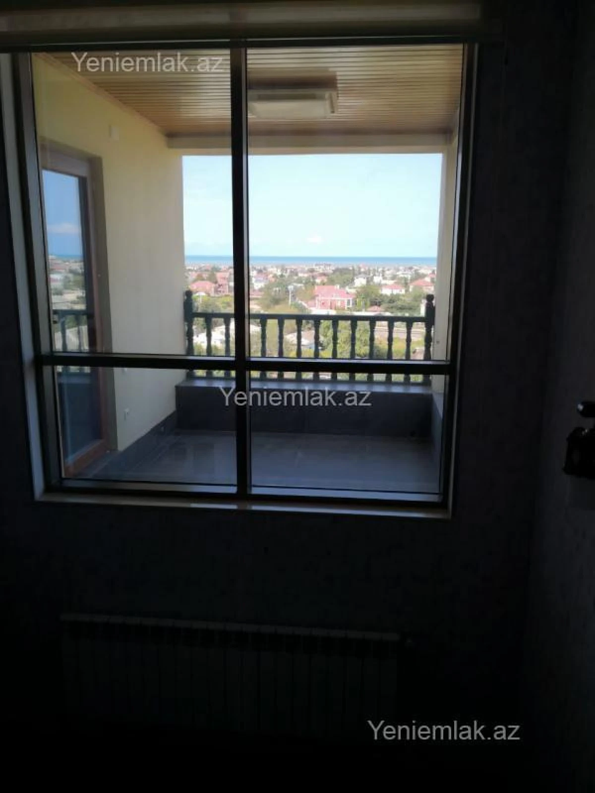 Satılır 4 otaqlı həyət evi 220 m²