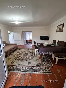 Satılır 3 otaqlı köhnə tikili 72 m²