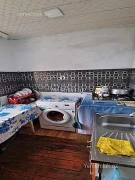 Satılır 3 otaqlı köhnə tikili 72 m²