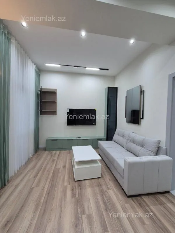 Satılır 3 otaqlı yeni tikili 85 m²