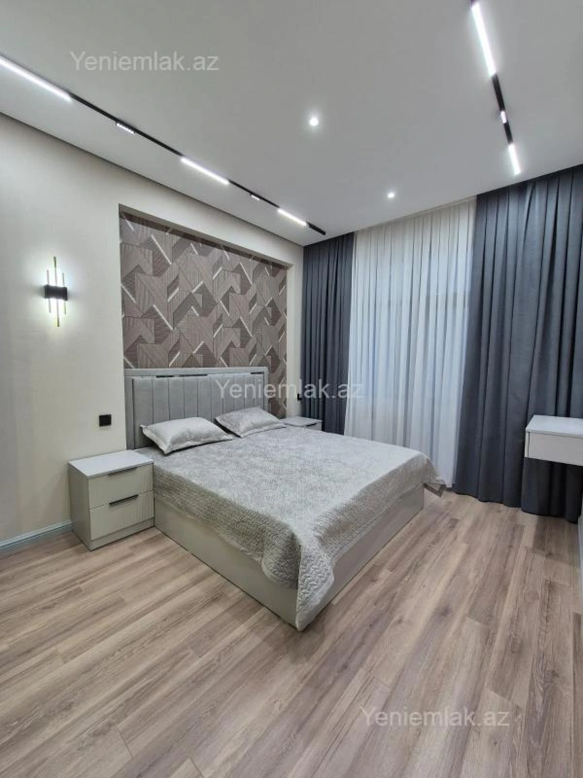 Satılır 3 otaqlı yeni tikili 85 m²