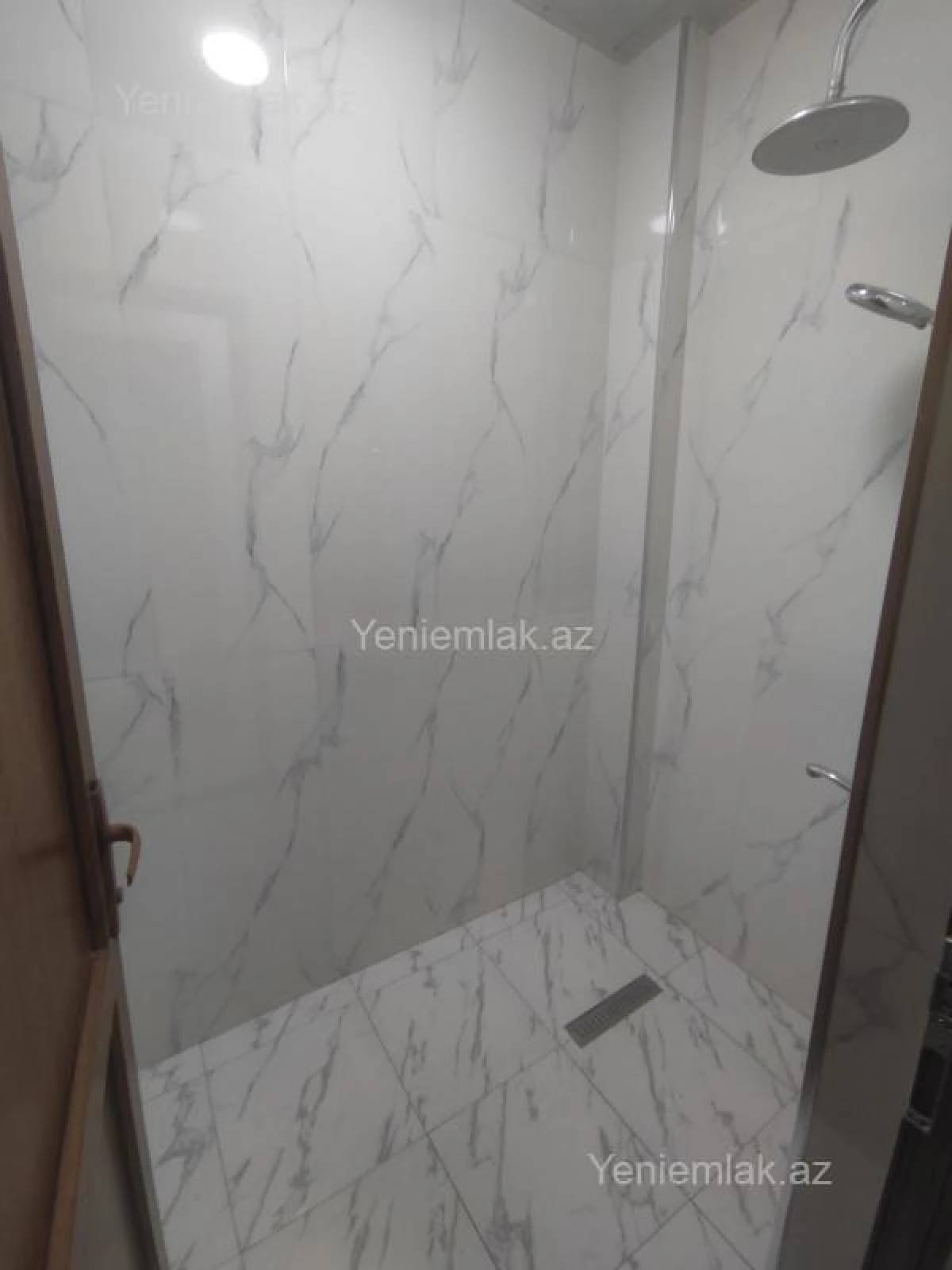 Satılır 3 otaqlı yeni tikili 106 m²