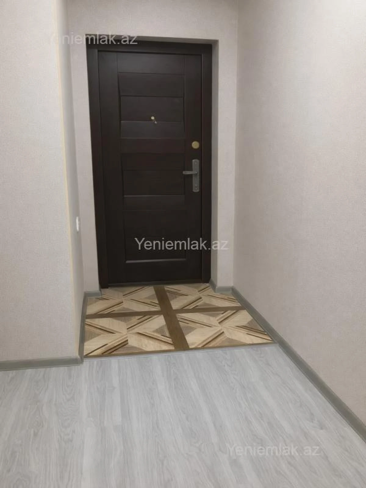 Satılır 2 otaqlı yeni tikili 85 m²