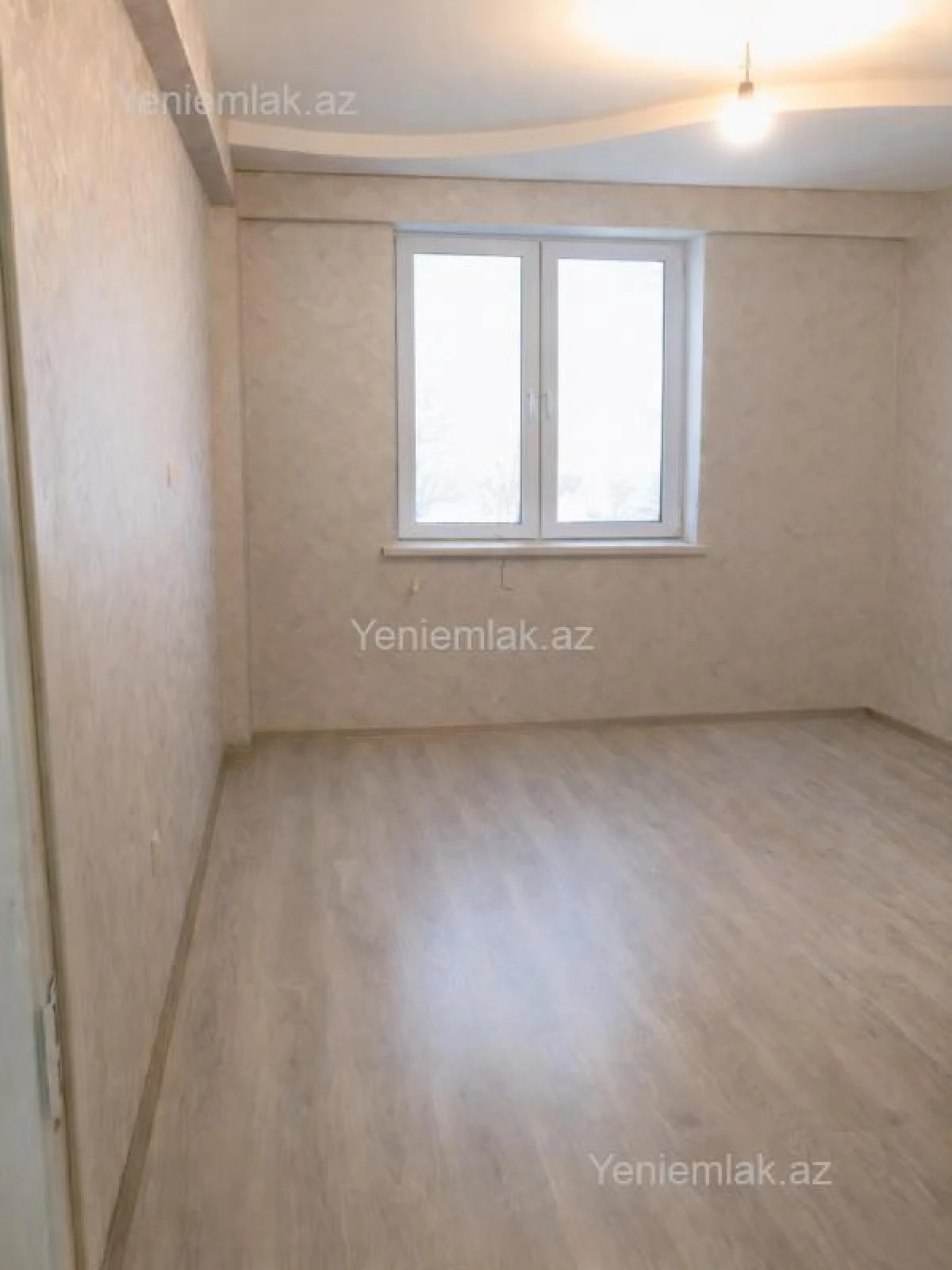 Satılır 2 otaqlı yeni tikili 85 m²