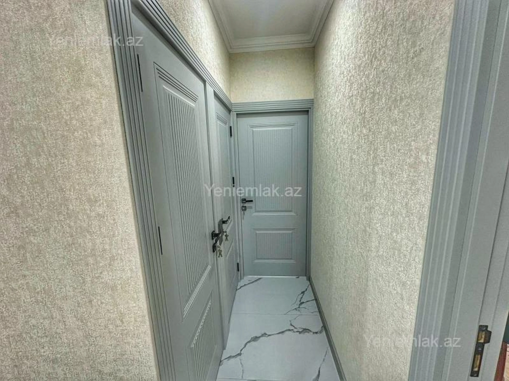 Satılır 5 otaqlı köhnə tikili 120 m²