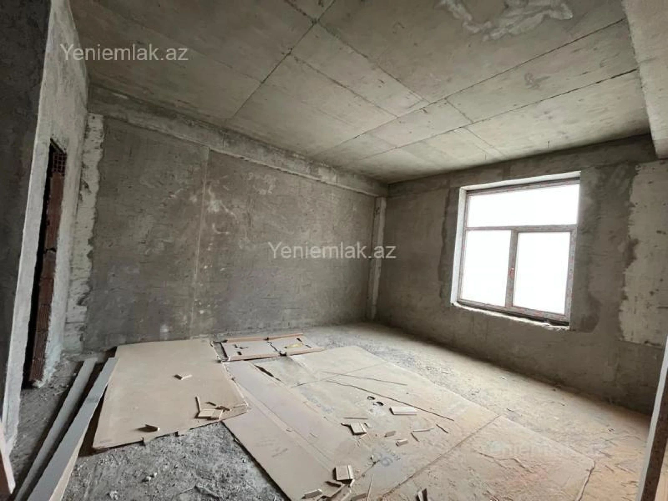 Satılır 4 otaqlı yeni tikili 160 m²