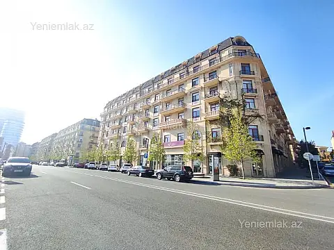 Satılır 4 otaqlı yeni tikili 160 m² — Bakı, Xətai 4 otaq 160.00 m²