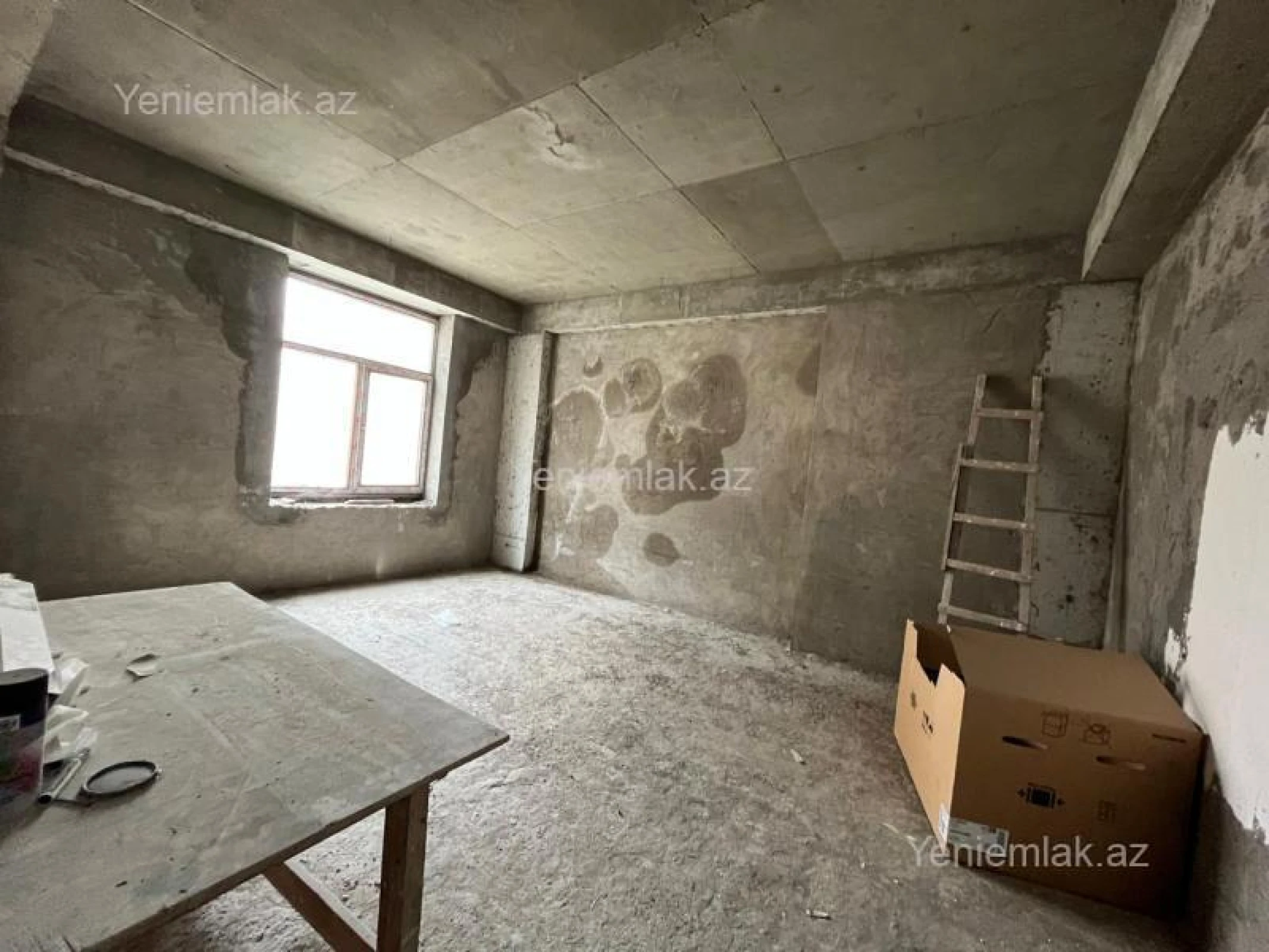 Satılır 4 otaqlı yeni tikili 160 m²