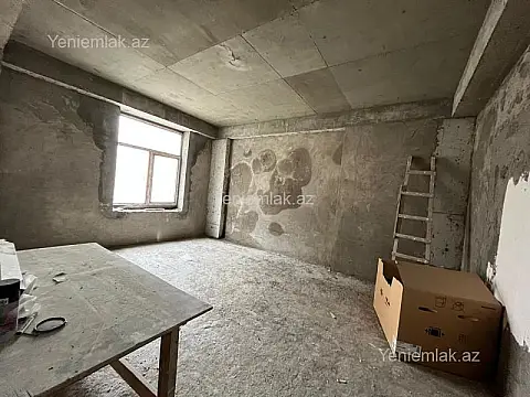 Satılır 4 otaqlı yeni tikili 160 m²